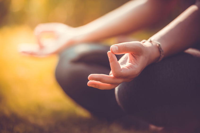 Méditation et yoga : bienfaits pour le corps et le cerveau